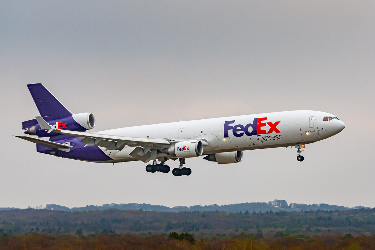 Fedex McDonnell Douglas MD11 "N572FE" on short final for runway 14L at Köln Bonn Airport, April 2021.