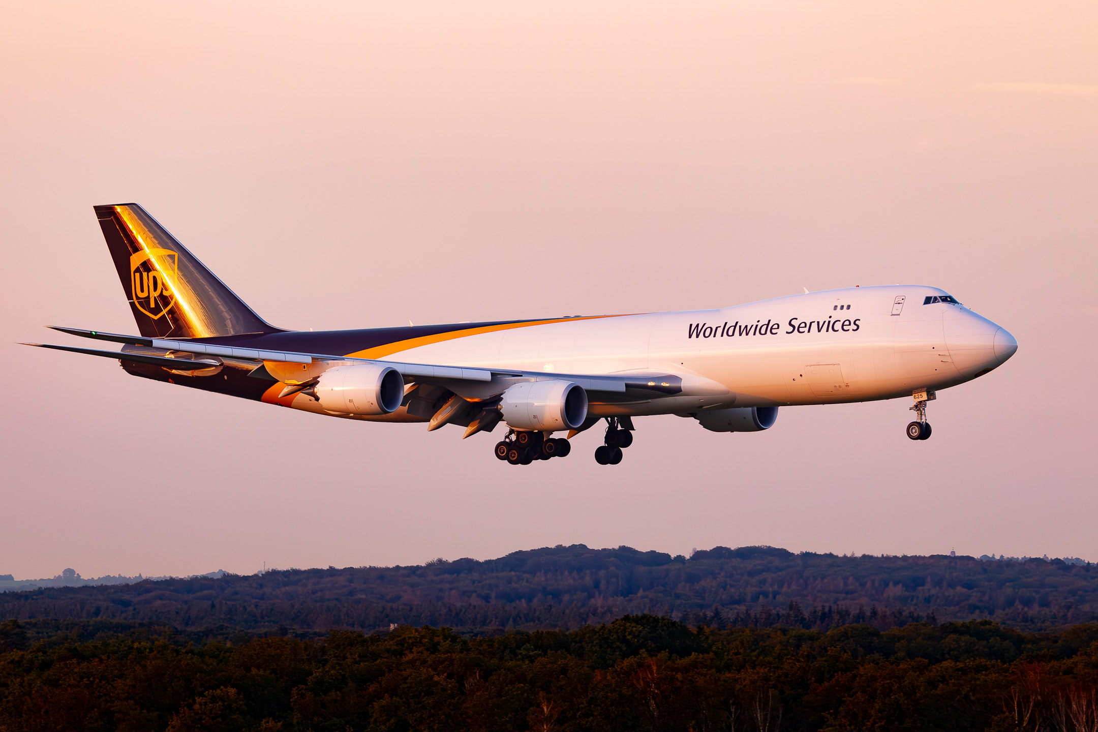 UPS Airlines Boeing 747-8F "N625UP" coming on runway 14 left at Köln Bonn Airport in the last light of a warm and sunny afternoon, September 2021