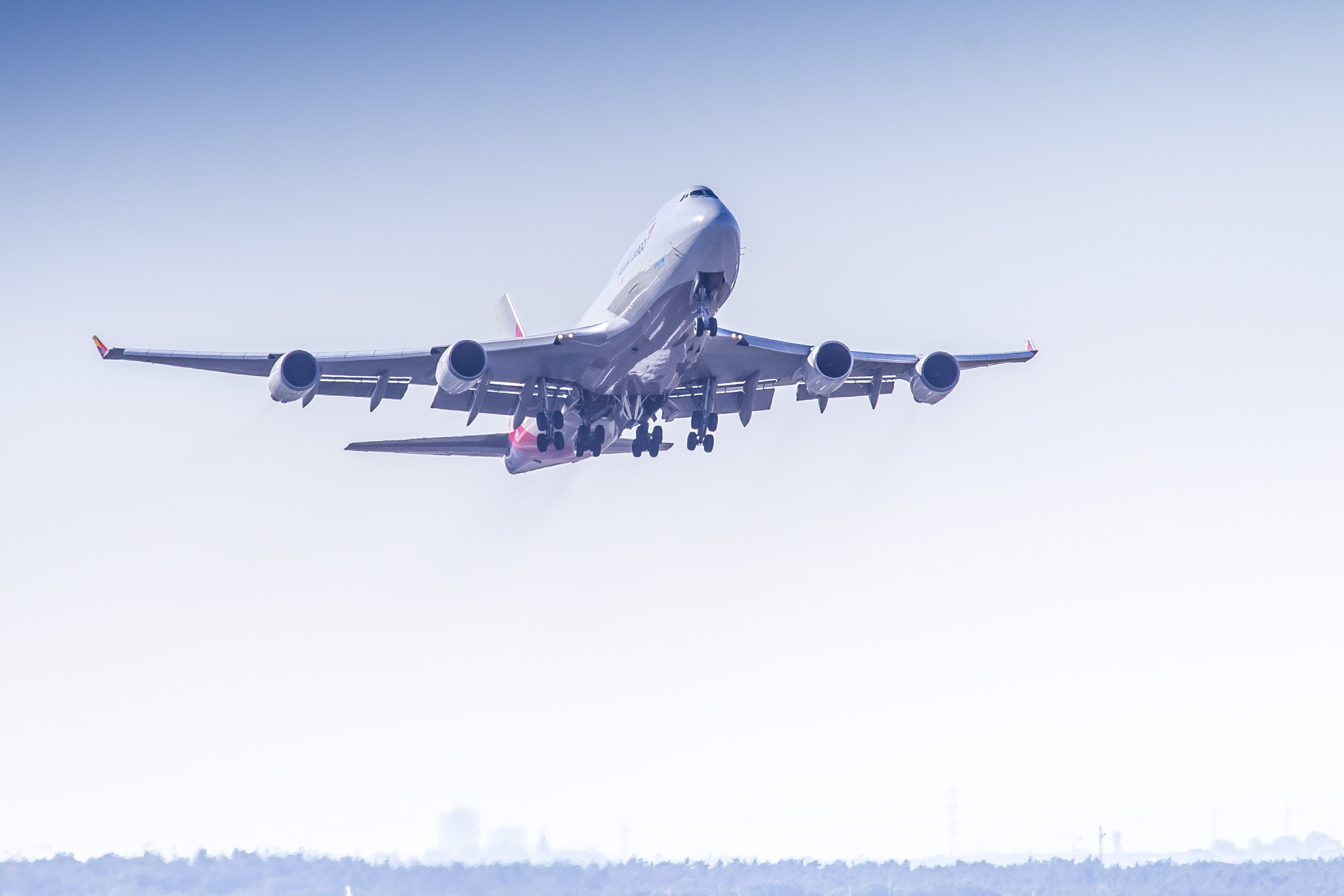 Asiana Airlines Boeing 747 (Registration "HL7423") at Frankfurt Airport / FRA