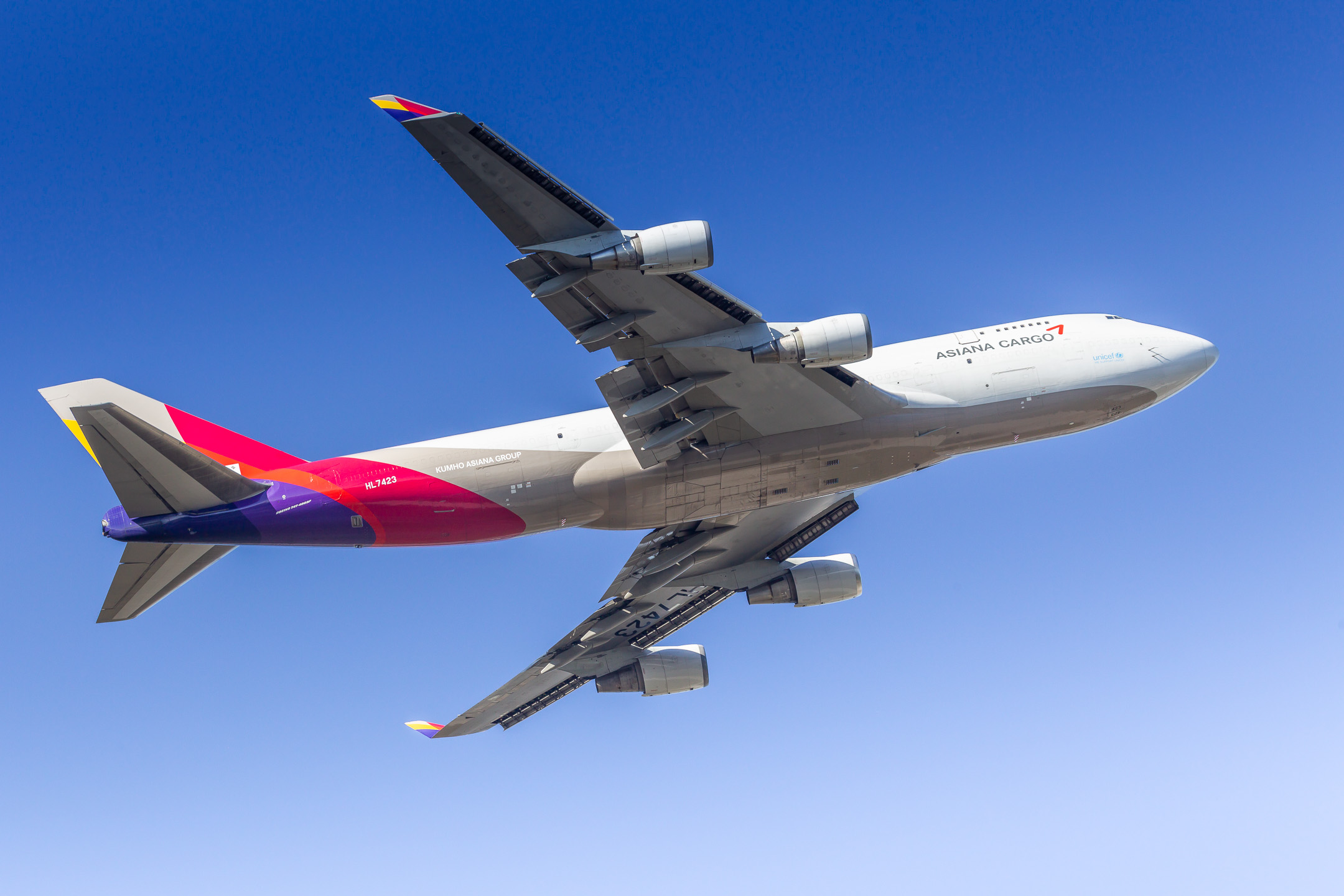 Asiana Airlines Boeing 747-400F "HL-7423" departing out of Frankfurt Airport, October 2021.