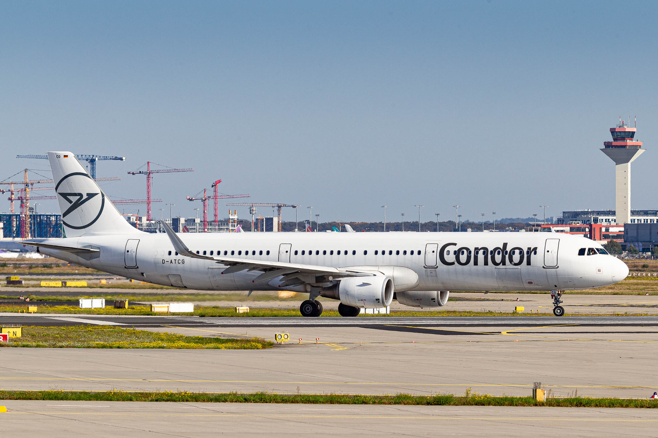 Condor Airbus A321-200 "D-ATCG" lining up on runway 18 at Frankfurt Airport, October 2021