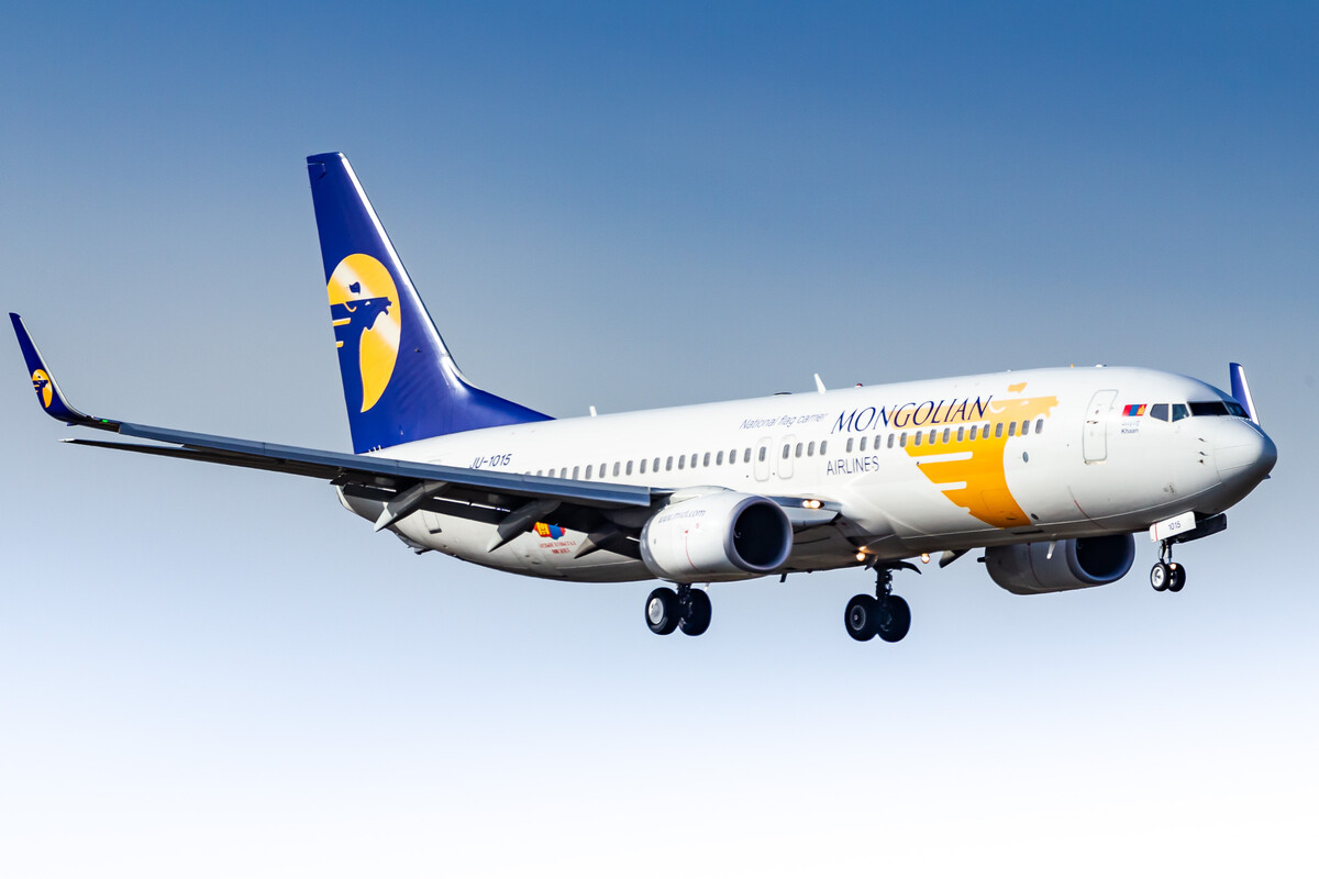 Mongolian Airlines Boeing 737-800 "JU-1015" arriving at Frankfurt Airport, February 2022.