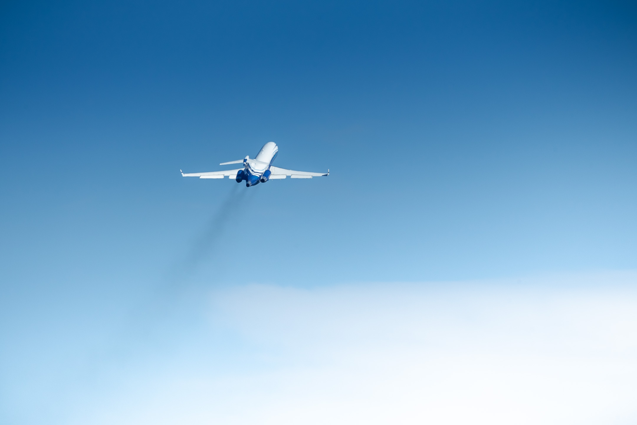 The fabulous Boeing 727-200 "M-STAR" of Starling Aviation blasting out of runway 14L at Cologne-Bonn airport on a bright and sunny afternoon, June 2022.