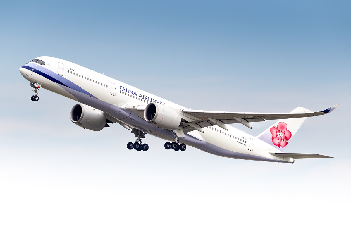 China Airlines Airbus A350-900 "B-18912" taking off from runway  27 on a hot summer morning, July 2022