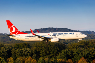 Turkish Airlines Boeing 737 (Köln Bonn Airport / CGN)