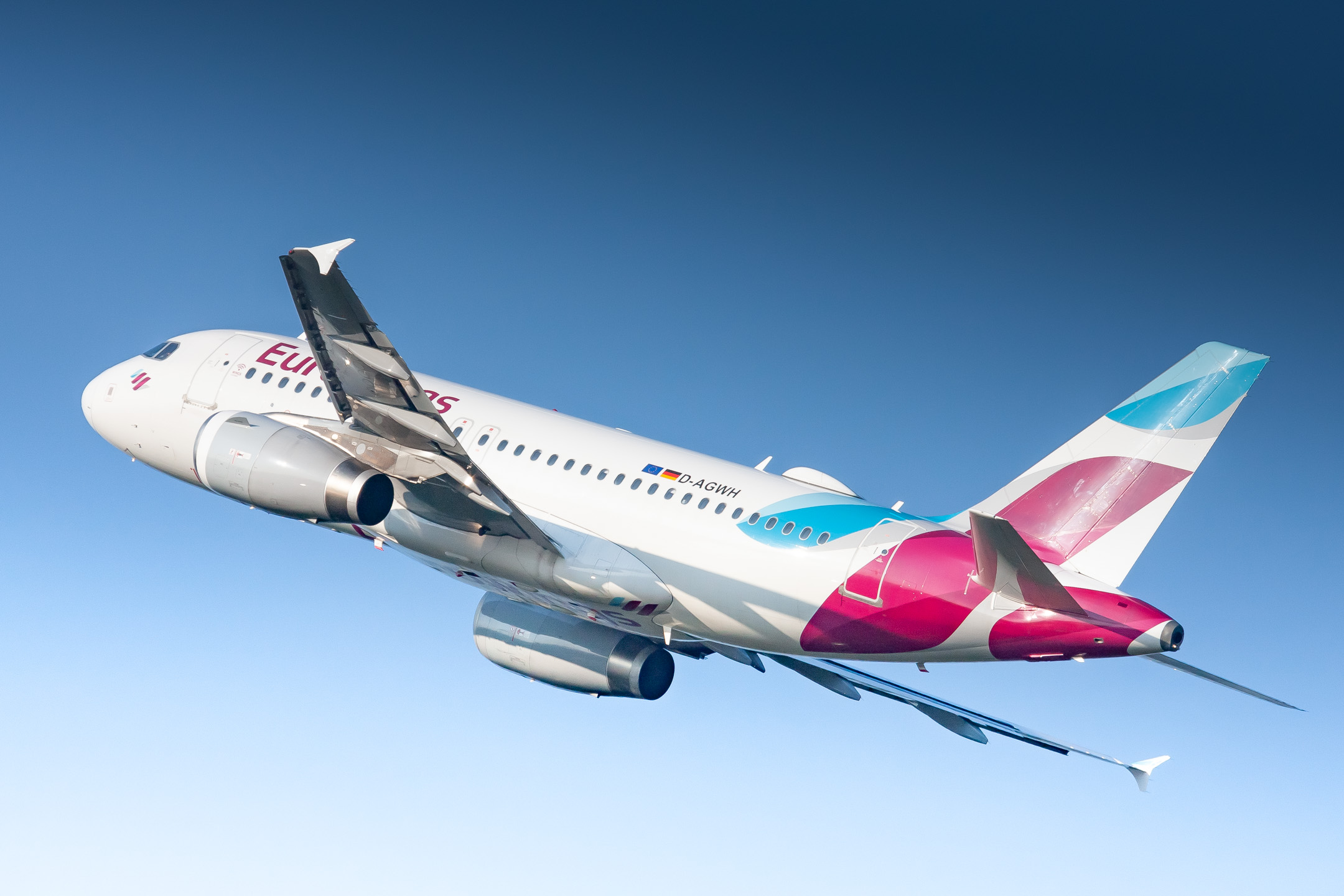 Eurowings Airbus A319 (Registration "D-AGWH") at Köln Bonn Airport / CGN